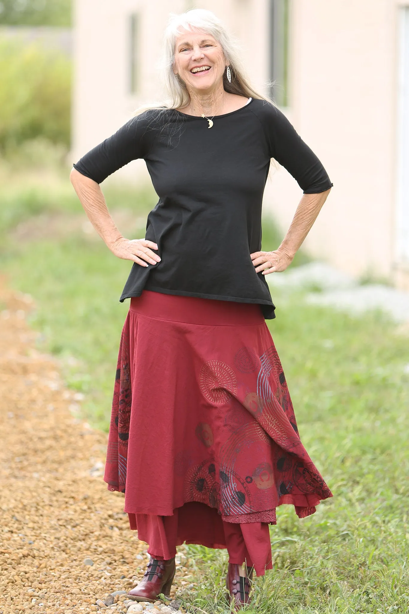 4113 Lace Tiered Skirt Elegant Red-P