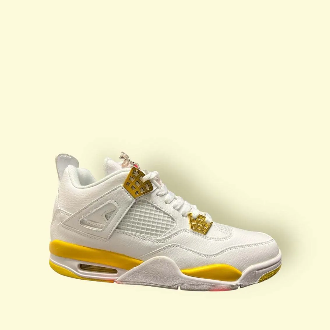 Air Jordan 4 Retro