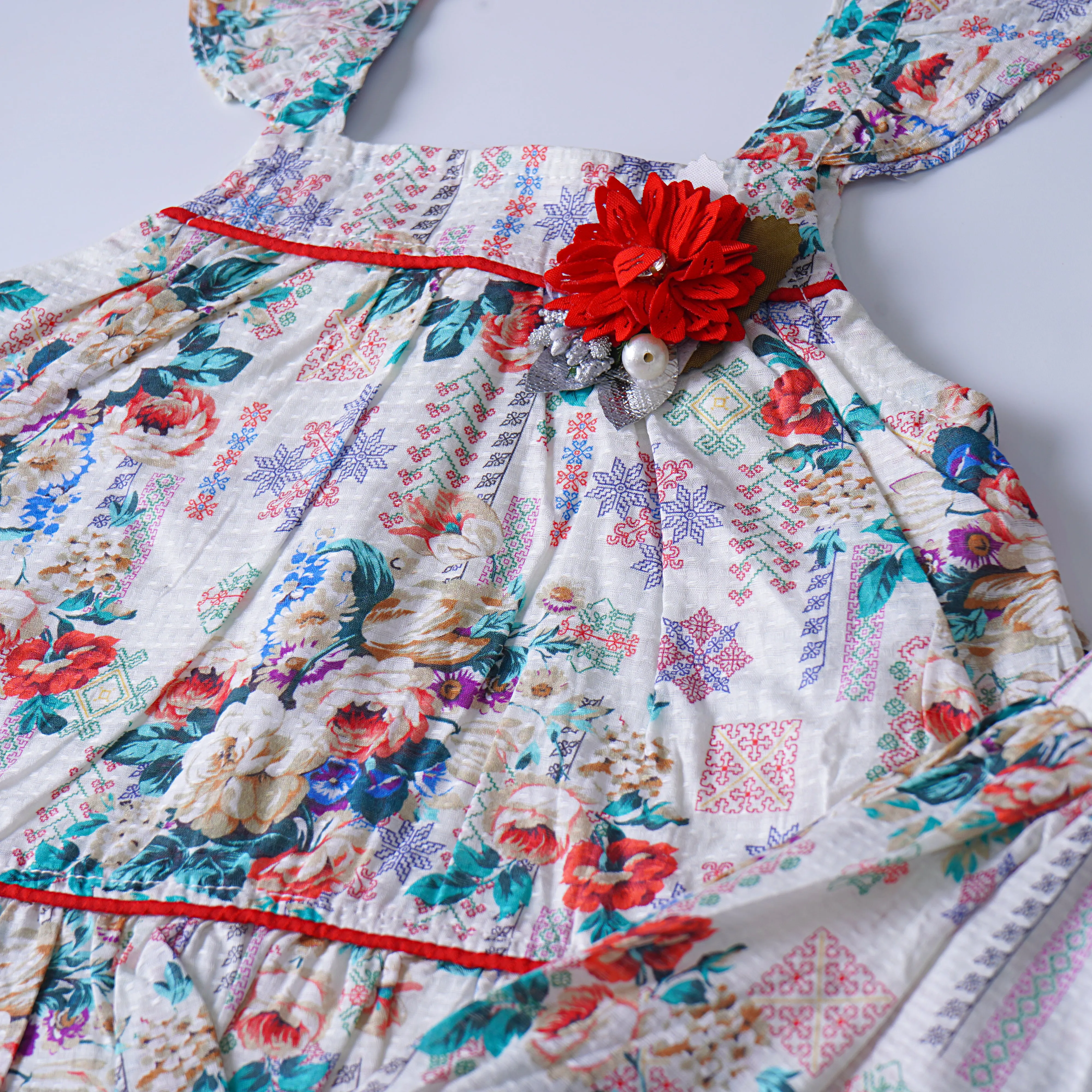 Baby Suit (2015)