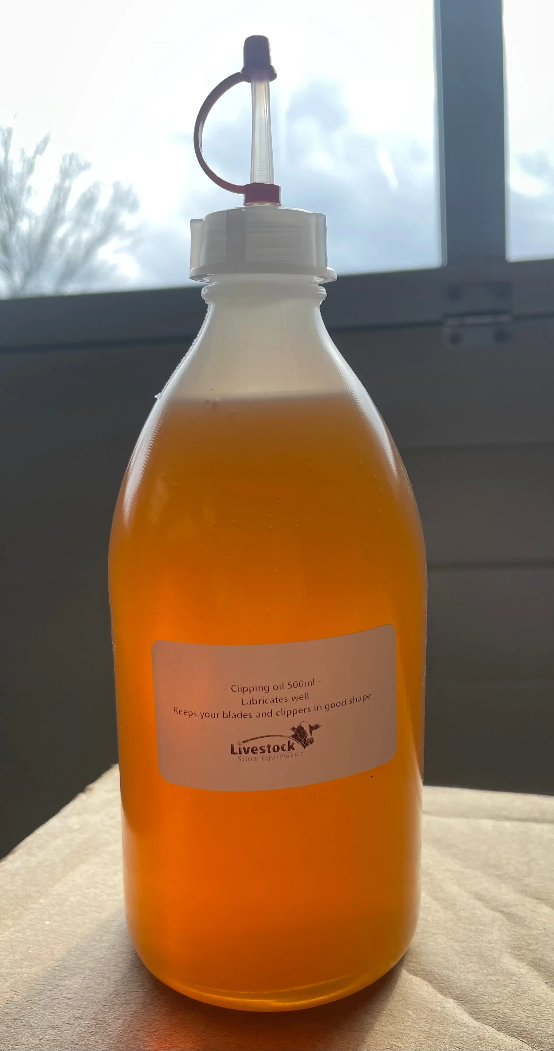 Clipping oil 0,5 liter