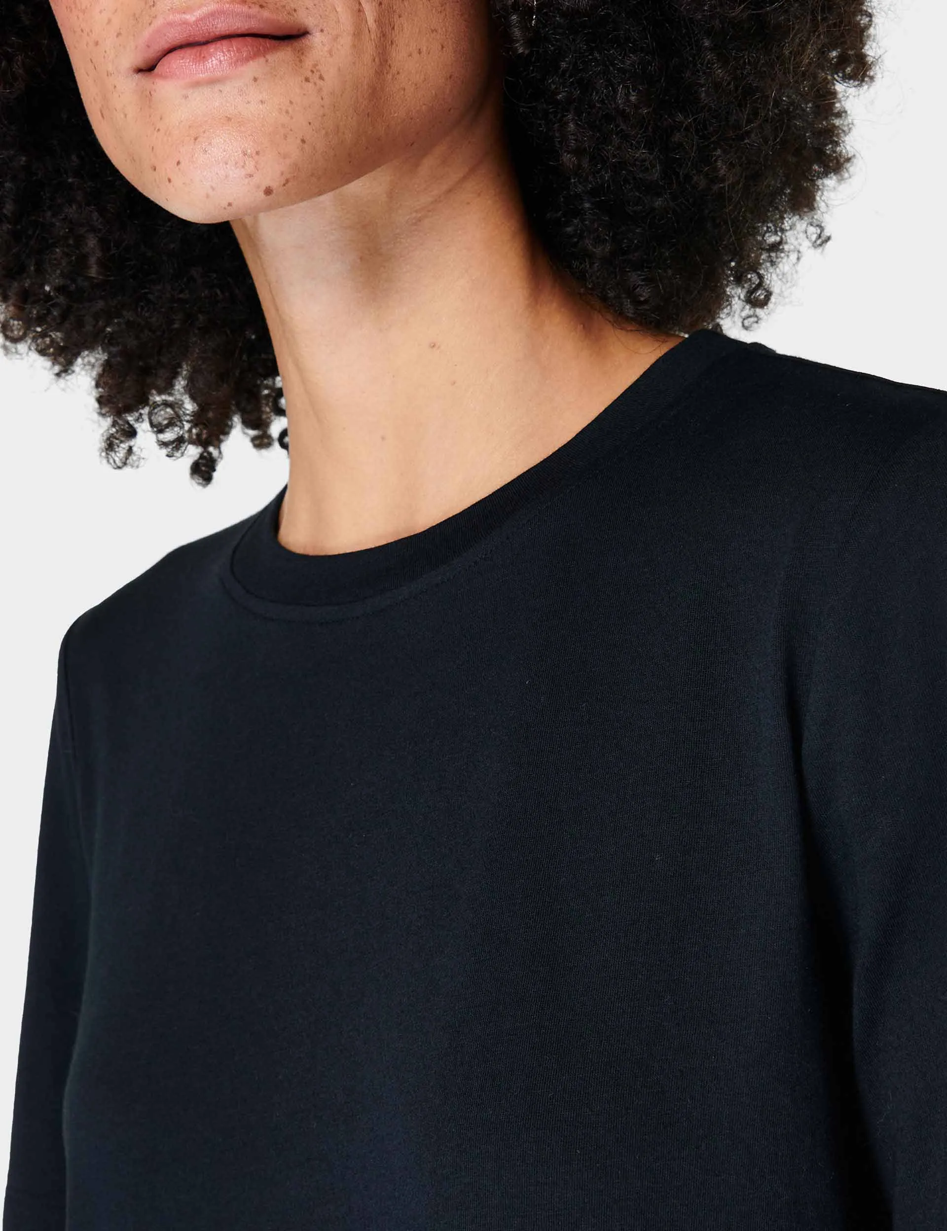 Essential Crew Neck T-Shirt - Black