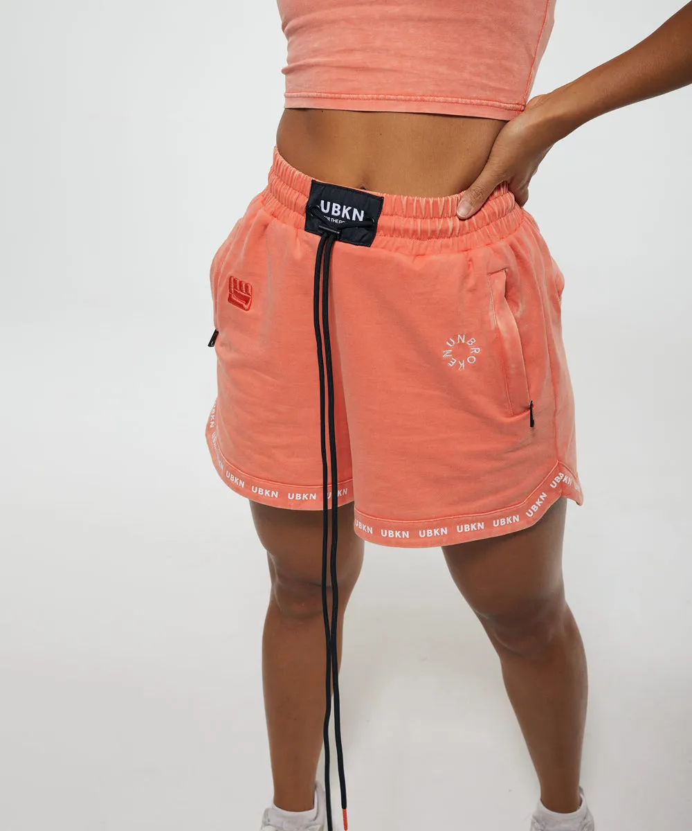 FLOW Mid Sweat Short in Coral Wash