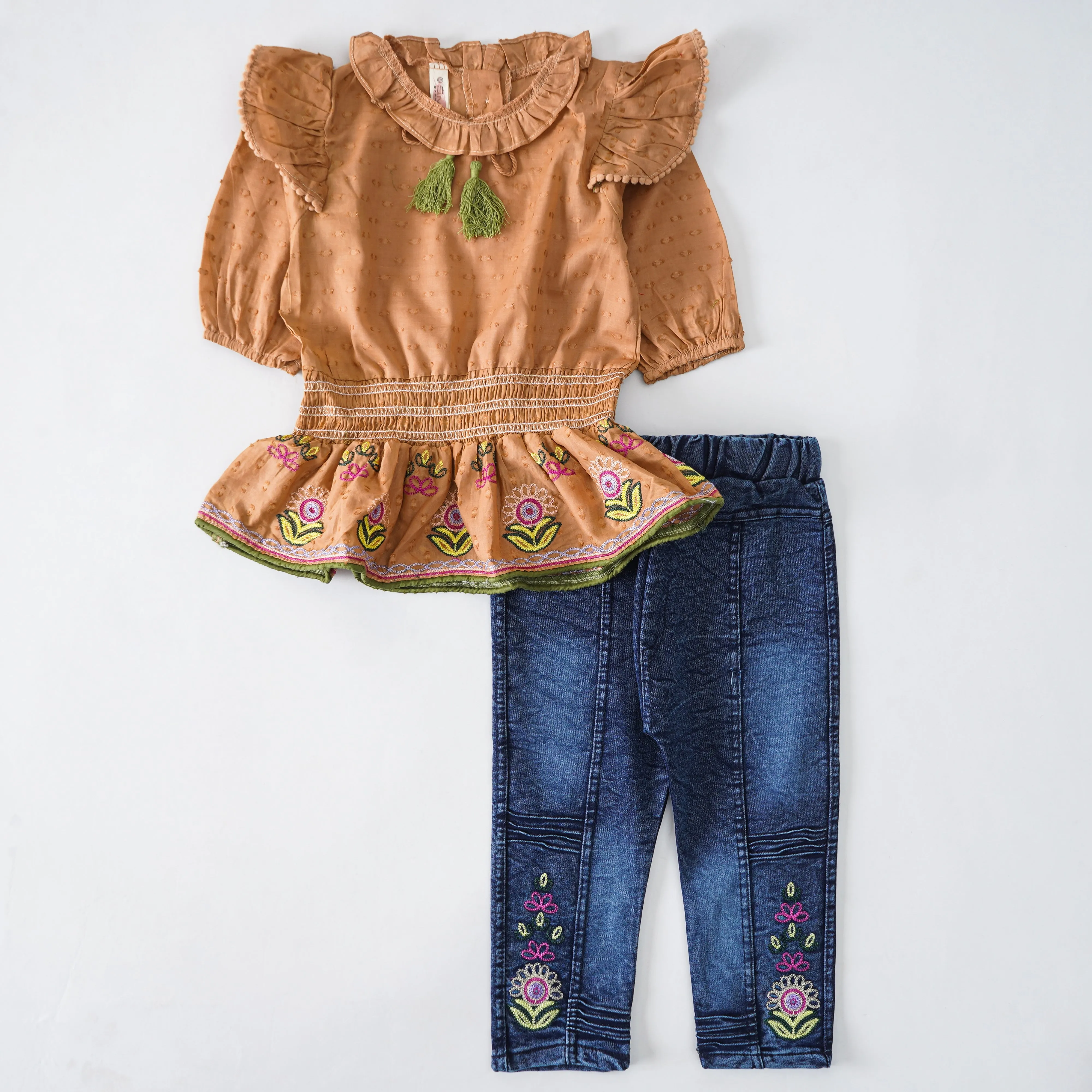Girls Suit (2290)