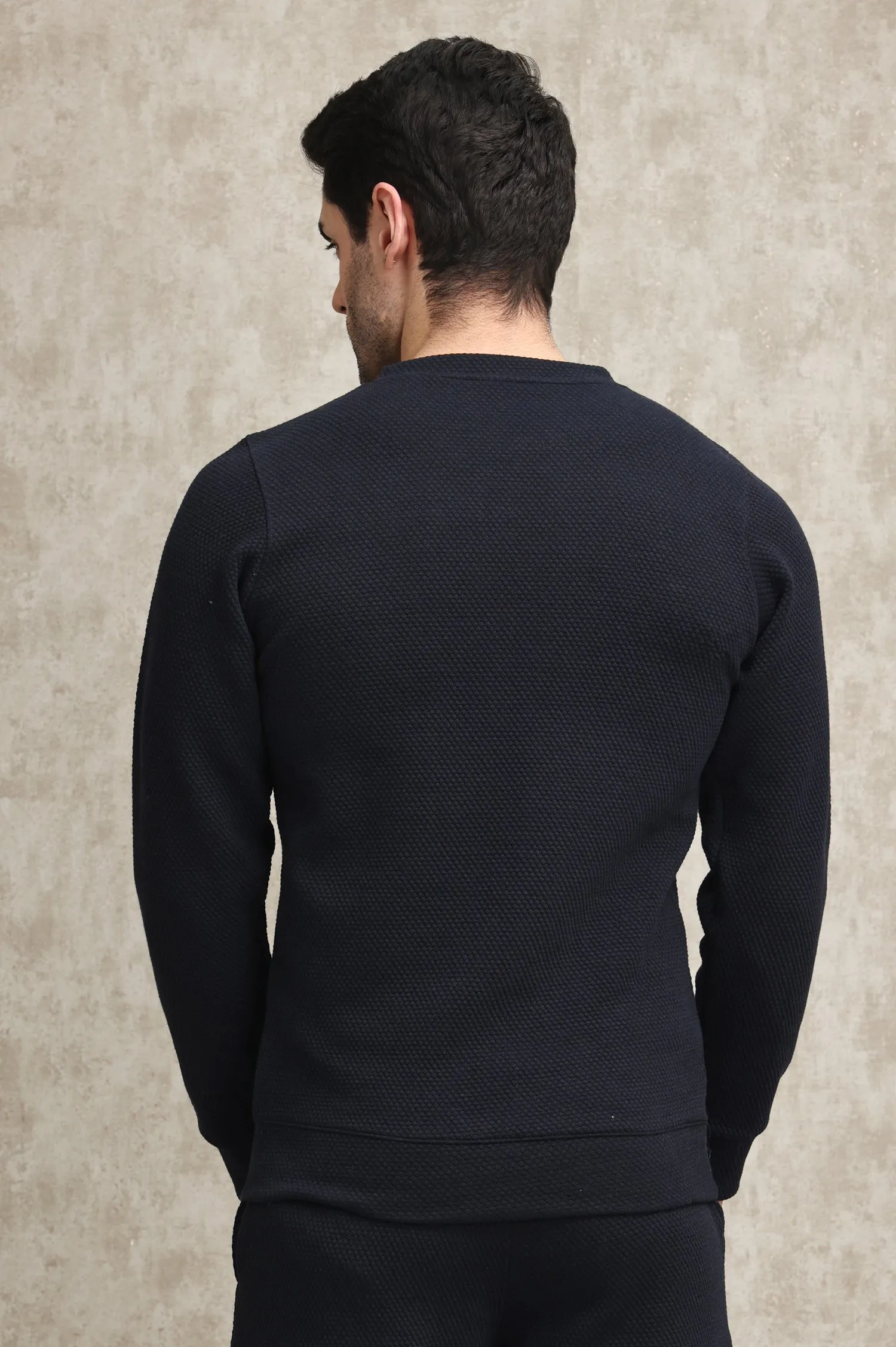 LIGHT GREY WAFFLE-KNIT CREW SWEATSHIRT-NAVY