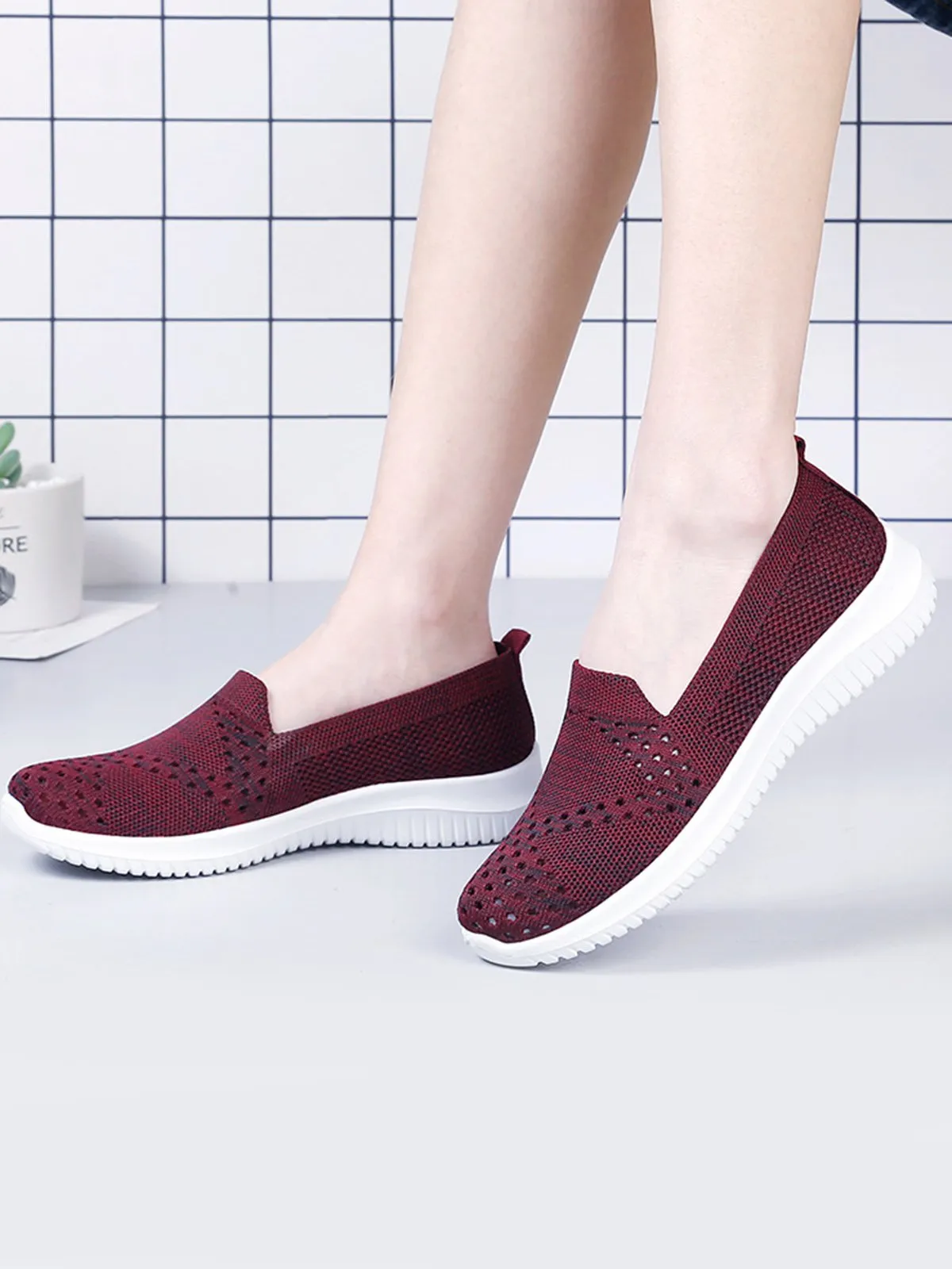 Lightweight Breathable Flyknit Mesh Casual Shoes Sneakers