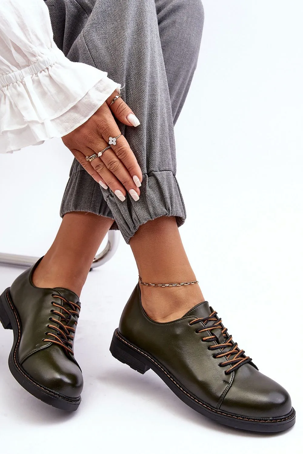 Low Shoes