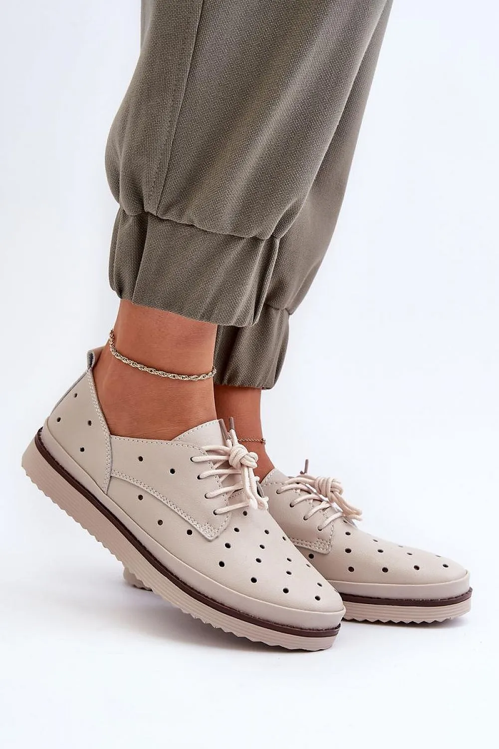 Low Shoes