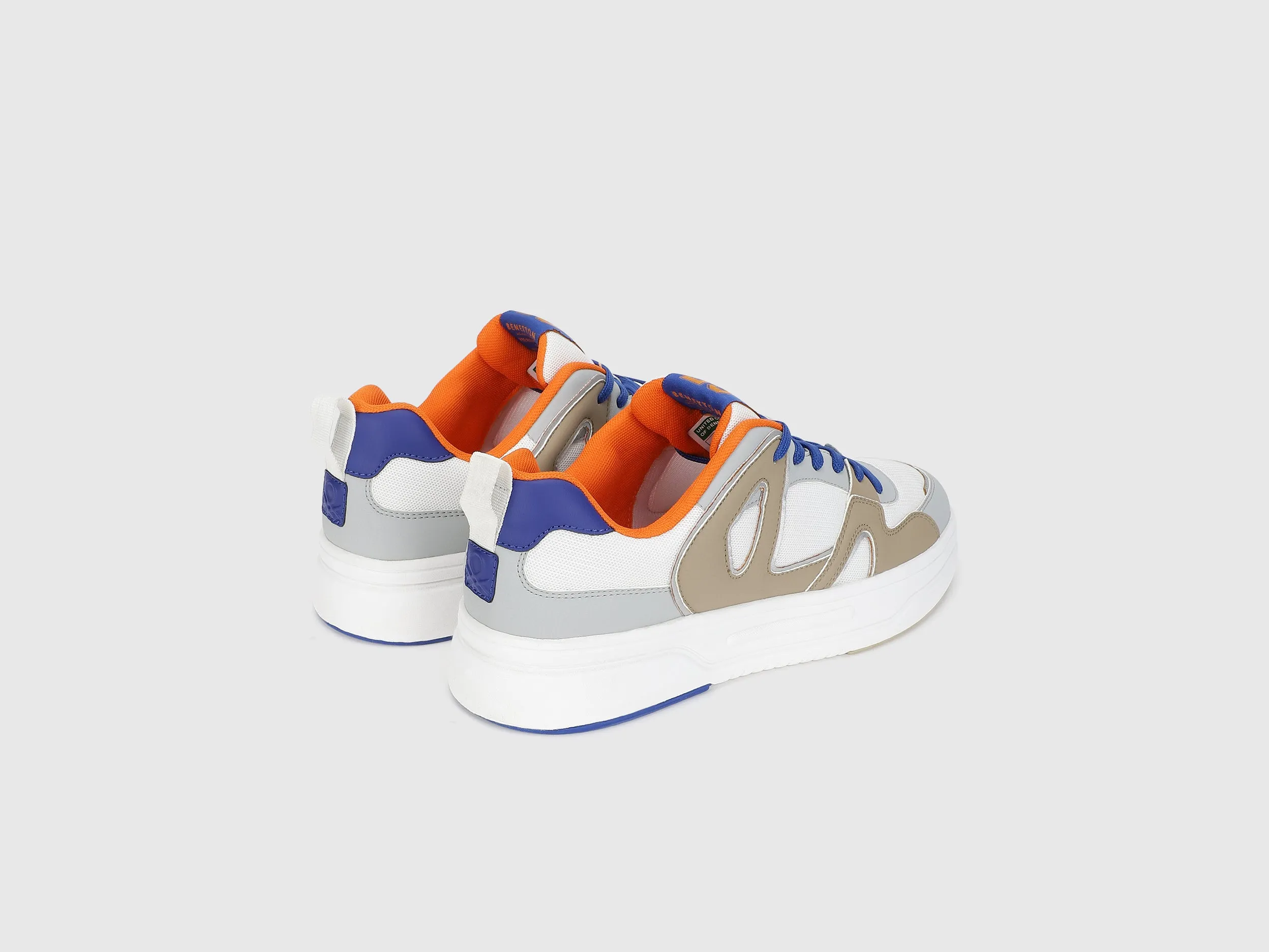 Men PU Mesh Colorblocked Sneakers