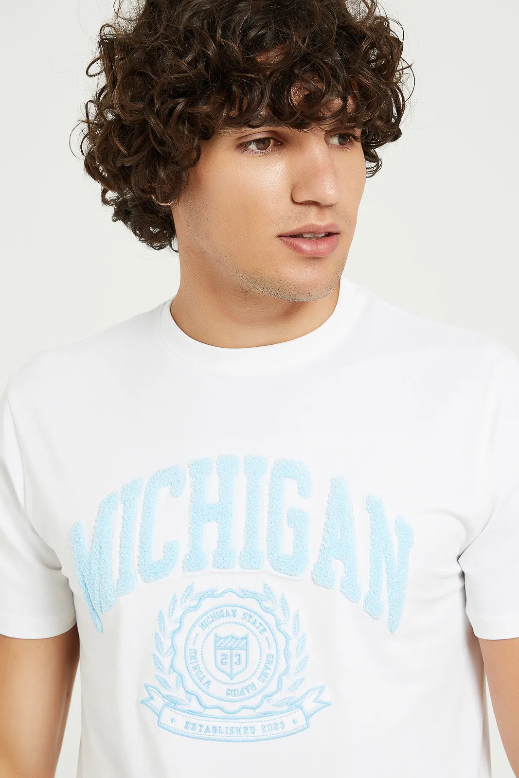 Men White Stretch T-Shirt With Applique