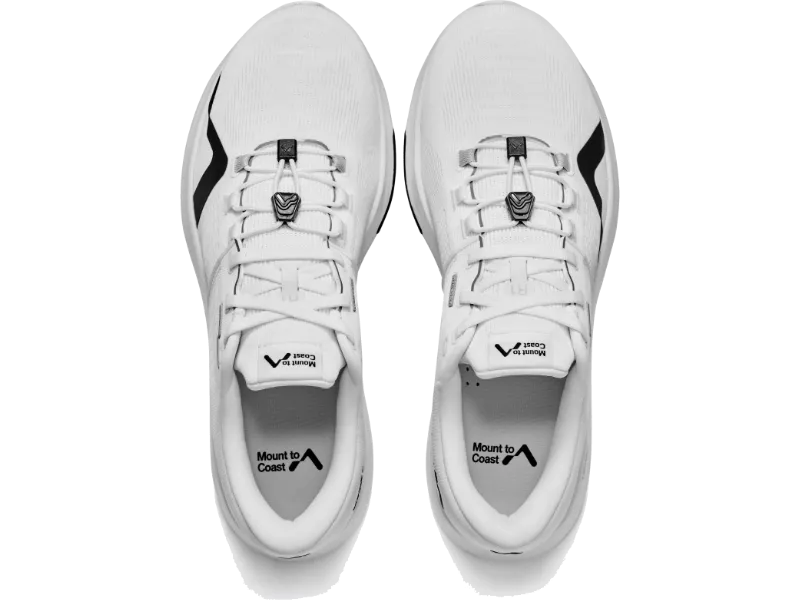 Men's Mount to Coast R1 - Durable Running Shoe