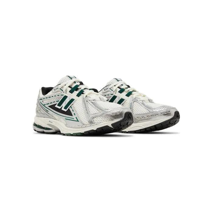 New Balance 1906R 'Silver Metallic Nightwatch Green'