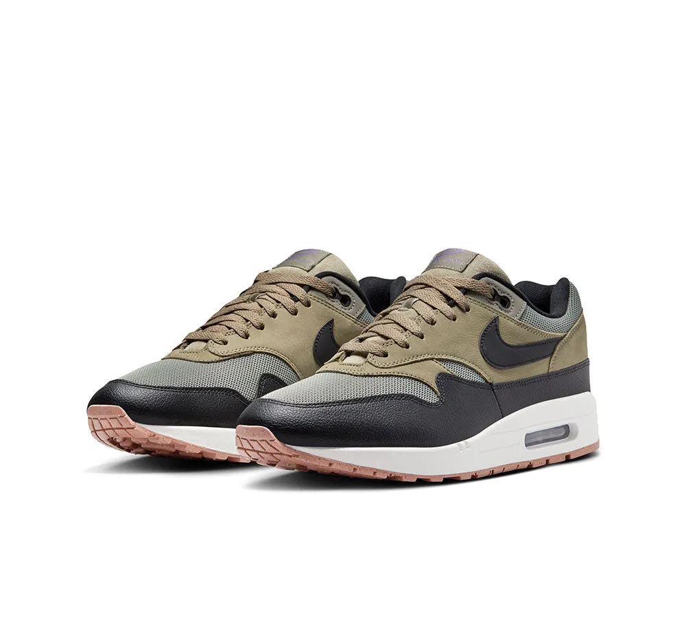 NIKE AIR MAX 1 SC