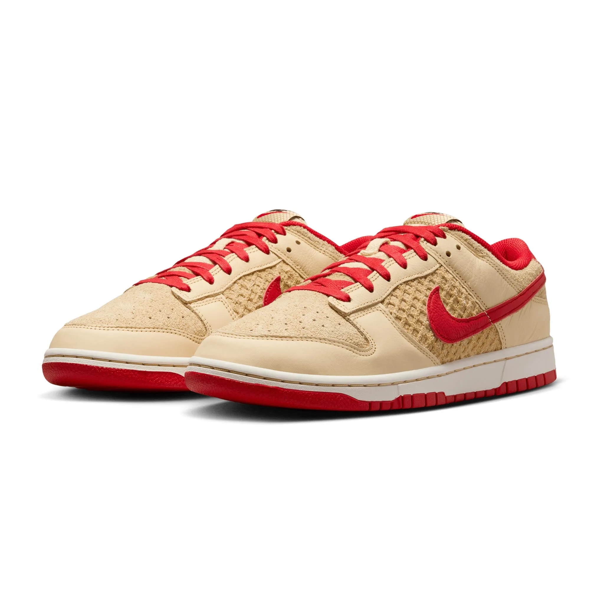 Nike Dunk Low SE Pale Vanilla/University Red-Sail-Wheat HJ9100-294