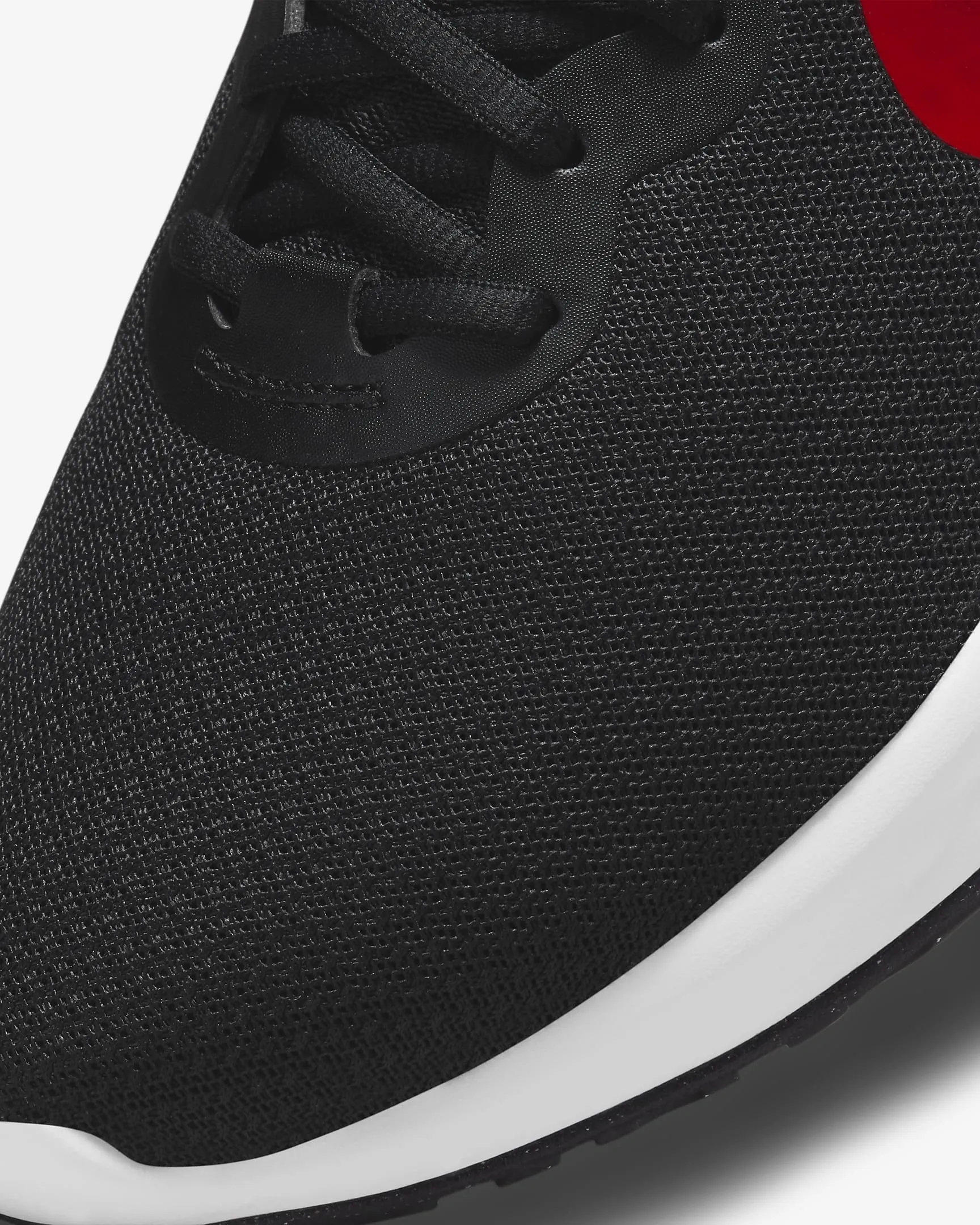 Nike Revolution 6