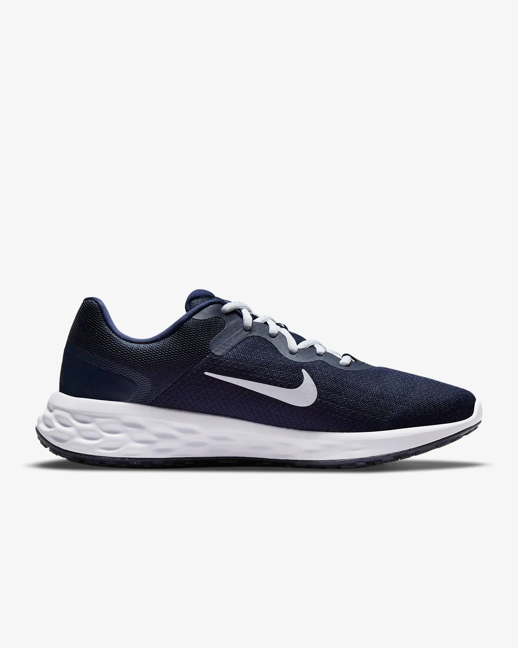 Nike Revolution 6