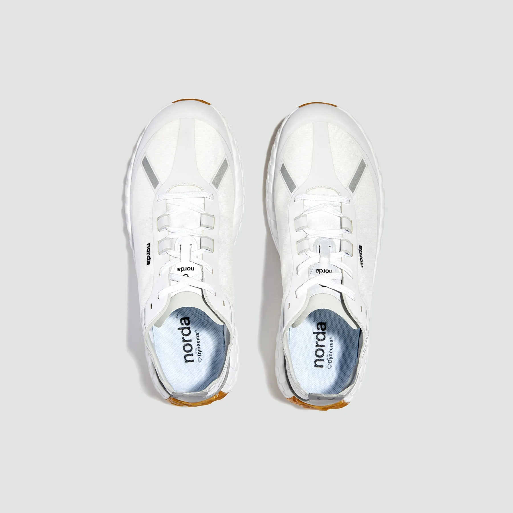 norda 001 W - White Gum