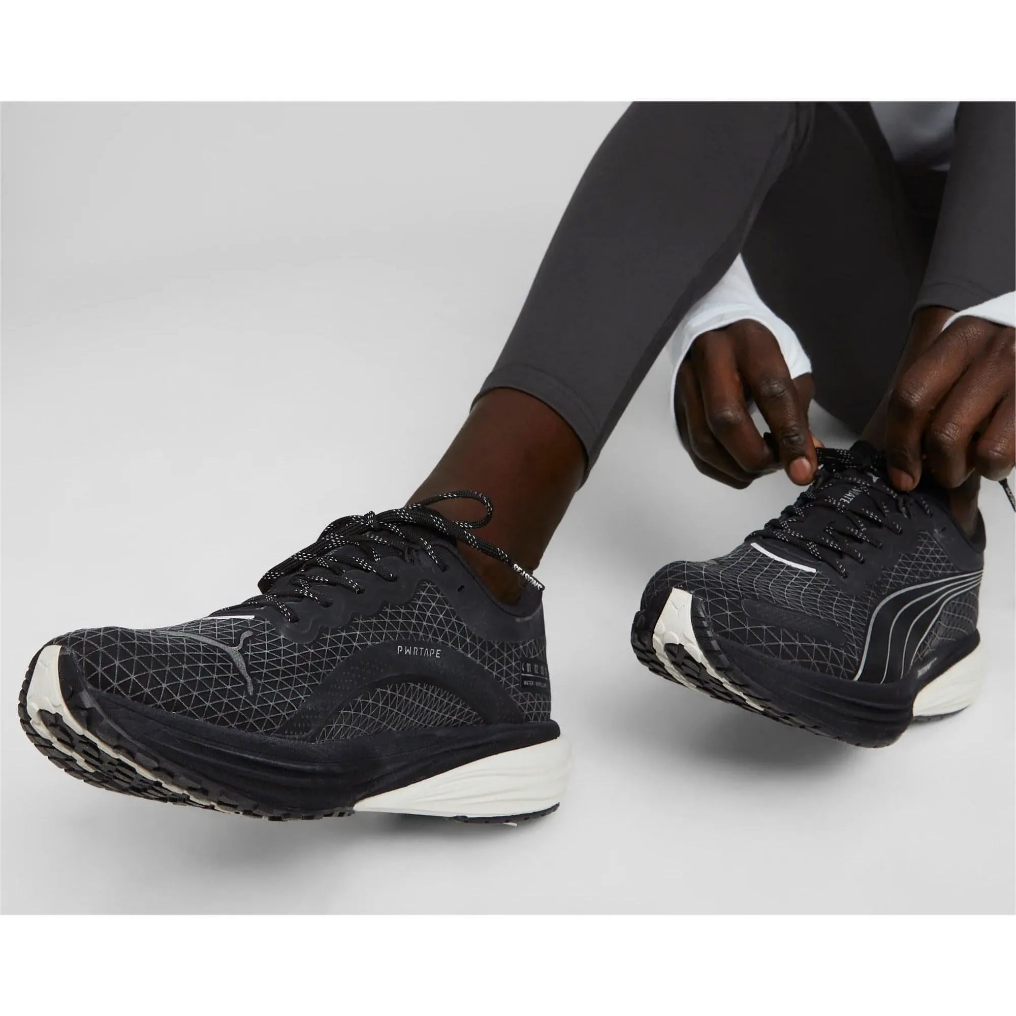 Puma Deviate Nitro 2 WTR Mens Running Shoes - Black