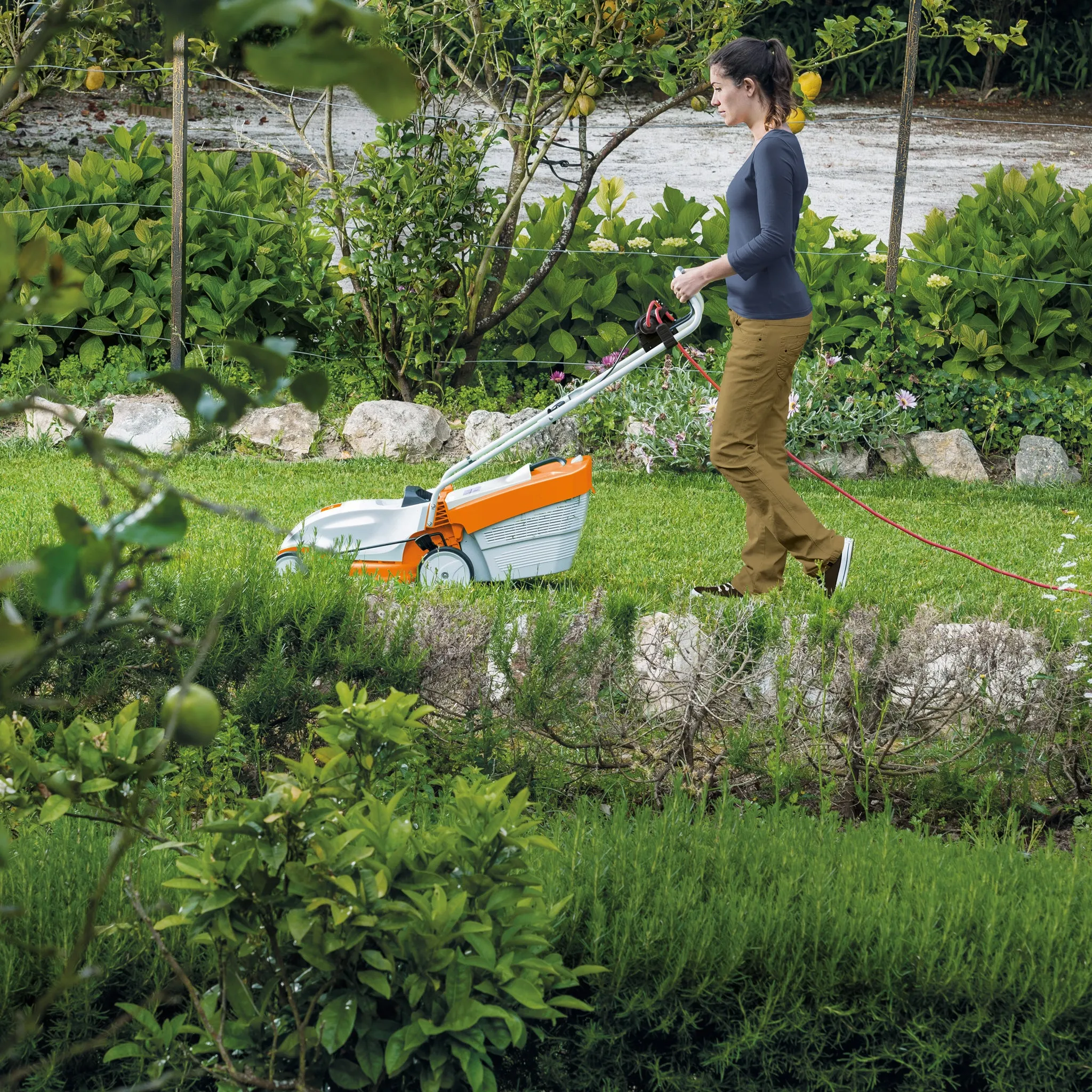 RME 235 Electric Lawn Mower