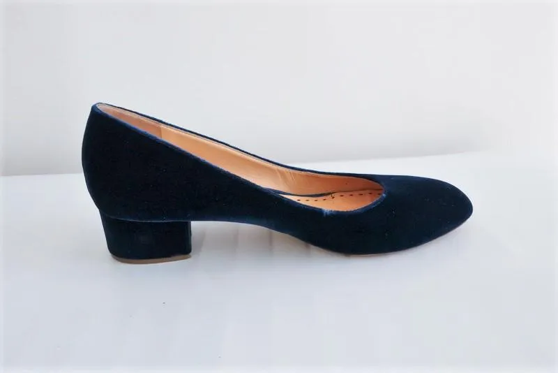 Rupert Sanderson Pumps Carita Blue Velvet Size 38.5 Low Heel