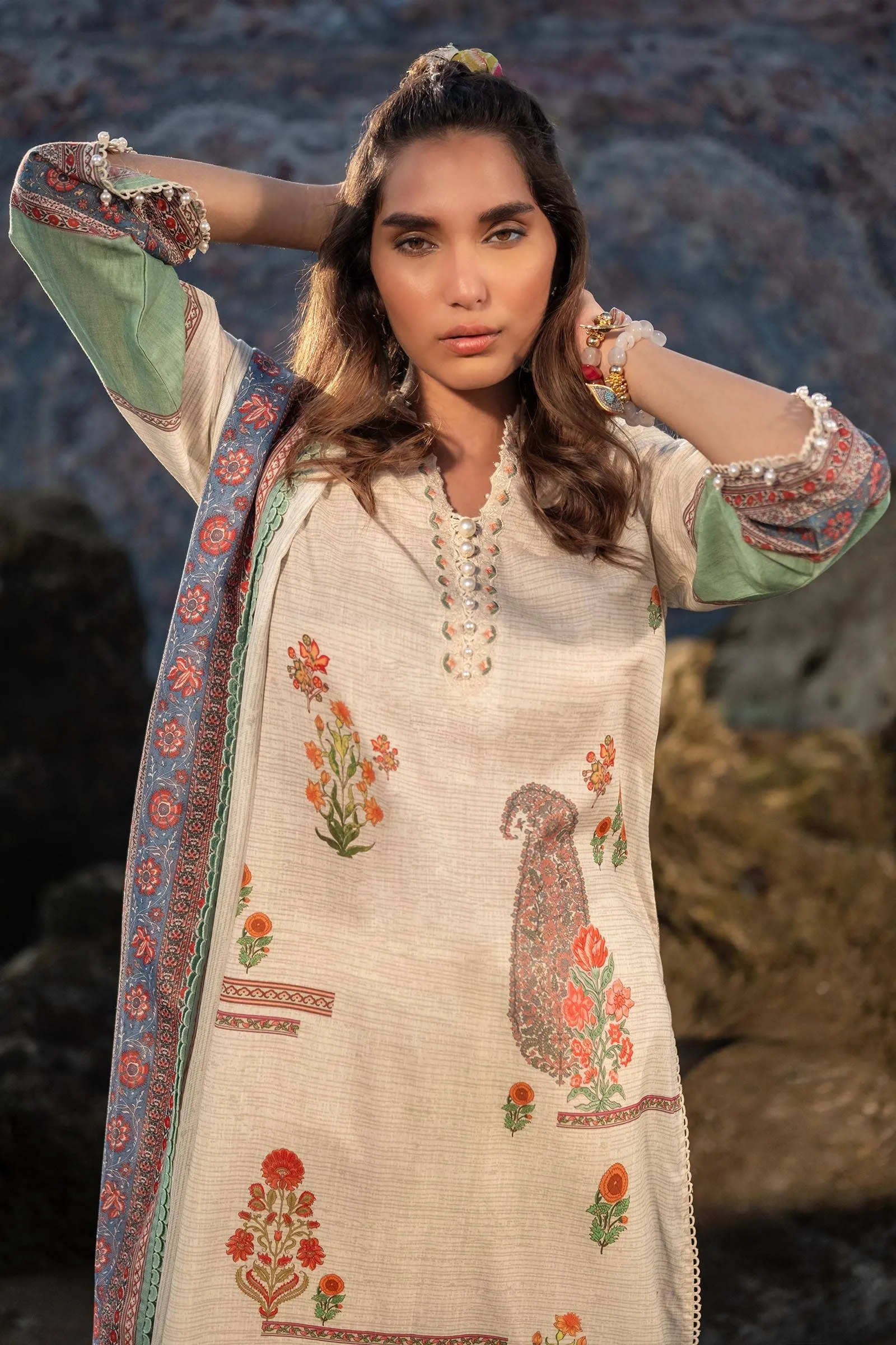 SANA SAFINAZ | Mahay Spring'24 vol-1  | H241-022A-2BS