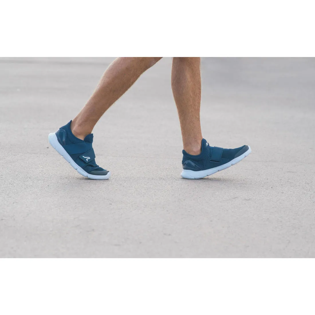 Soft 180 Strap Men's Urban Walking Shoes