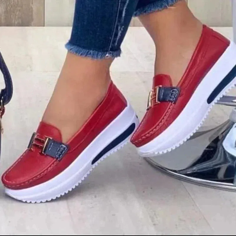 Sole Breeze™ | Women's Casual Slip-On Walking Sneakers | Lightweight Mesh, Breathable Design & Cushioned Comfort