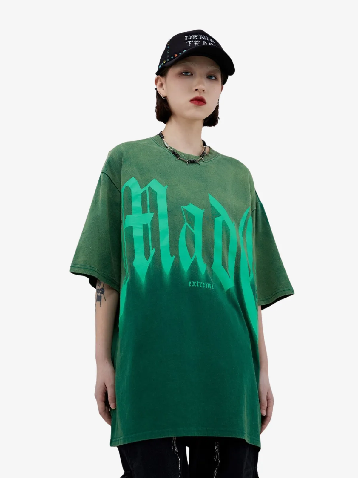 STREET BASICS LARGE T-SHIRT