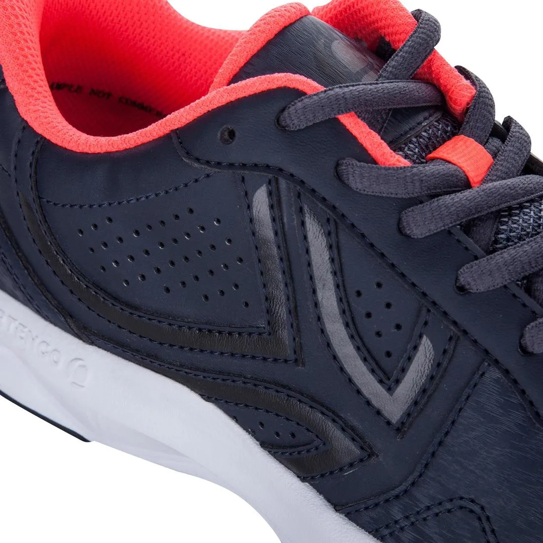 TS160 Women's Tennis Shoes - Black