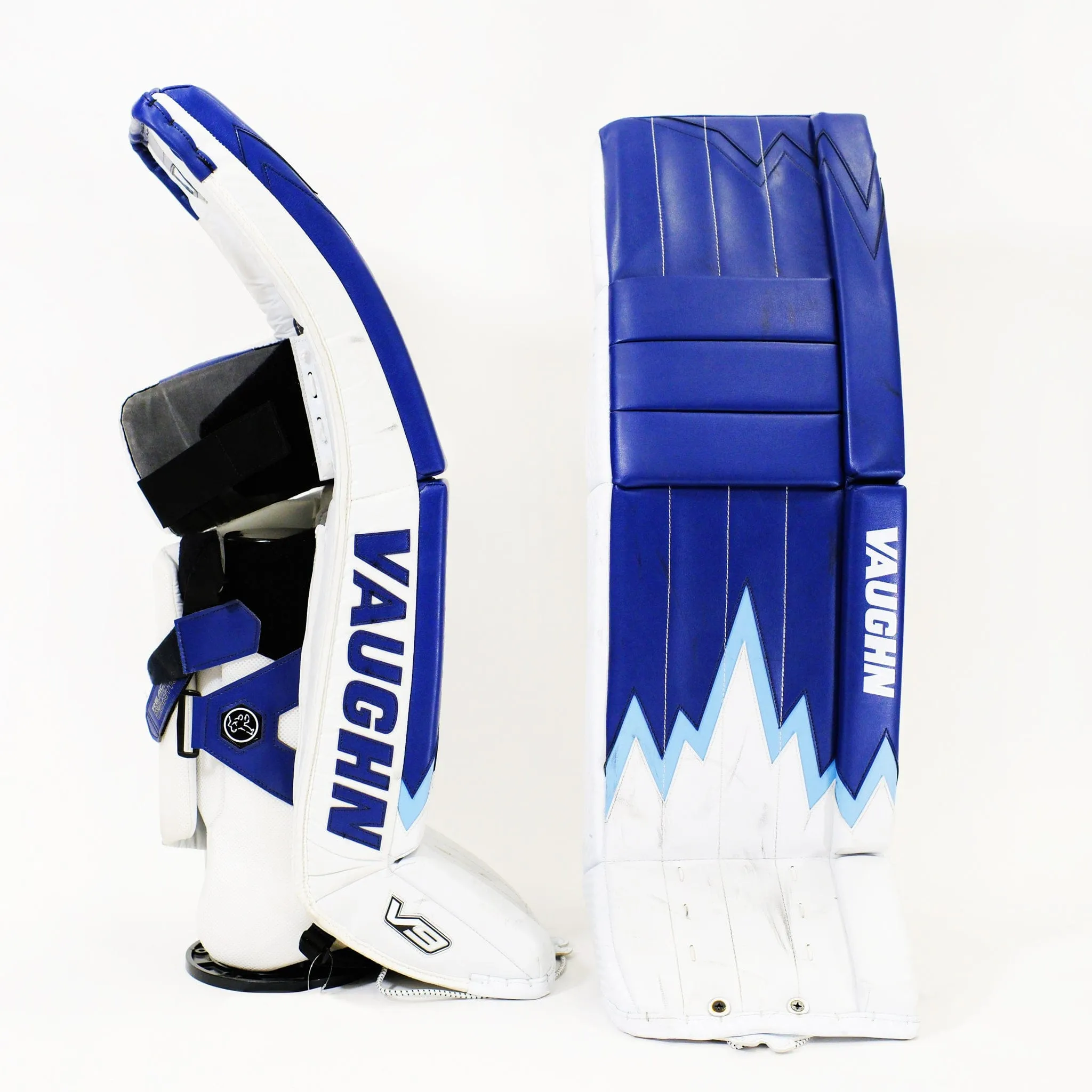 Vaughn Velocity V9 Pro Carbon Senior Goalie Leg Pads - Pro Stock Iceberg Graphic (Used)