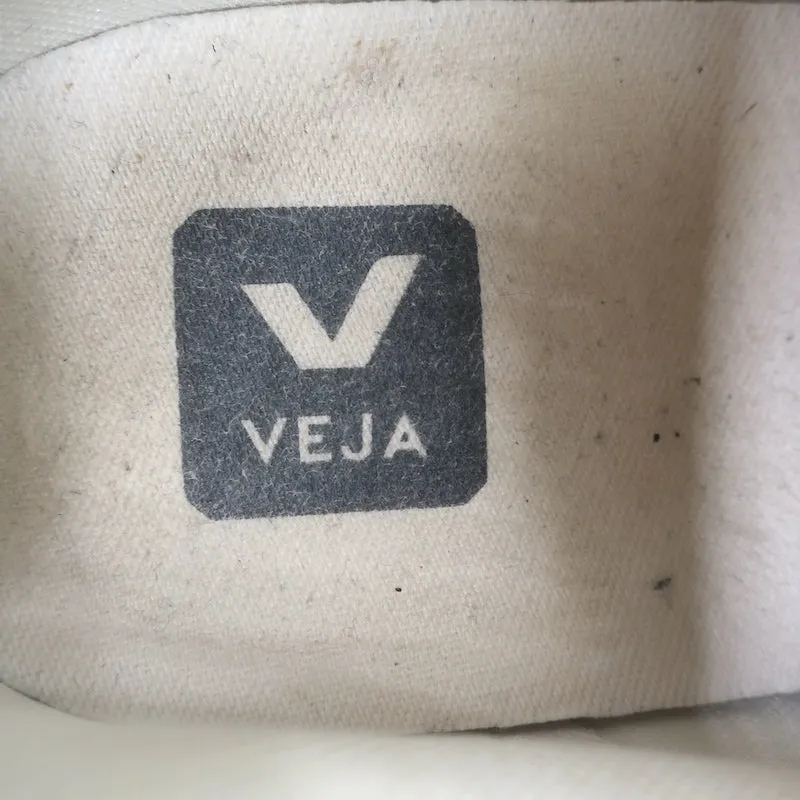 VEJA Esplar Logo Low Top Sneakers White & Absinthe Green Leather Size 38